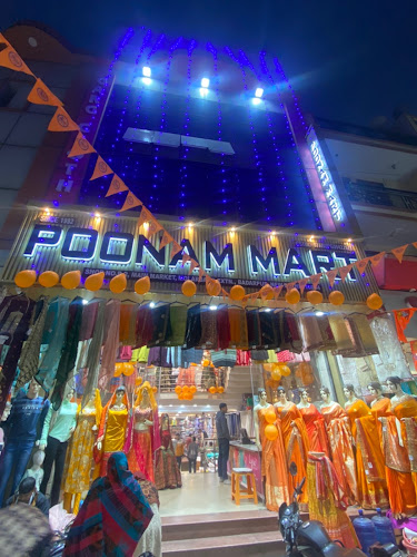 Poonam Mart — Saree Shop